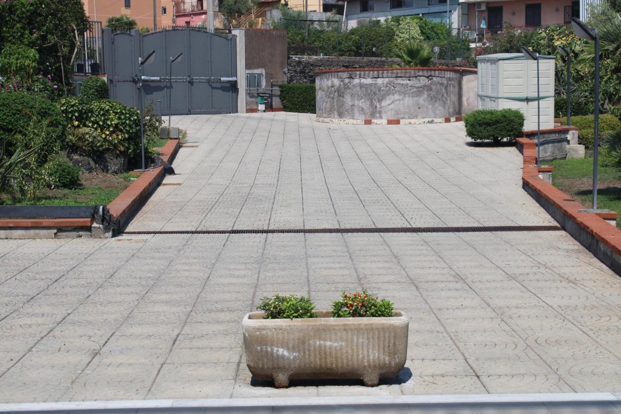 Villa Sicilia Apartment Catánia Buitenkant foto